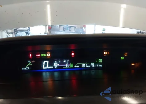 2013 Toyota Prius V Five из США, поврежденный, VIN JTDZN3EU4D3282735